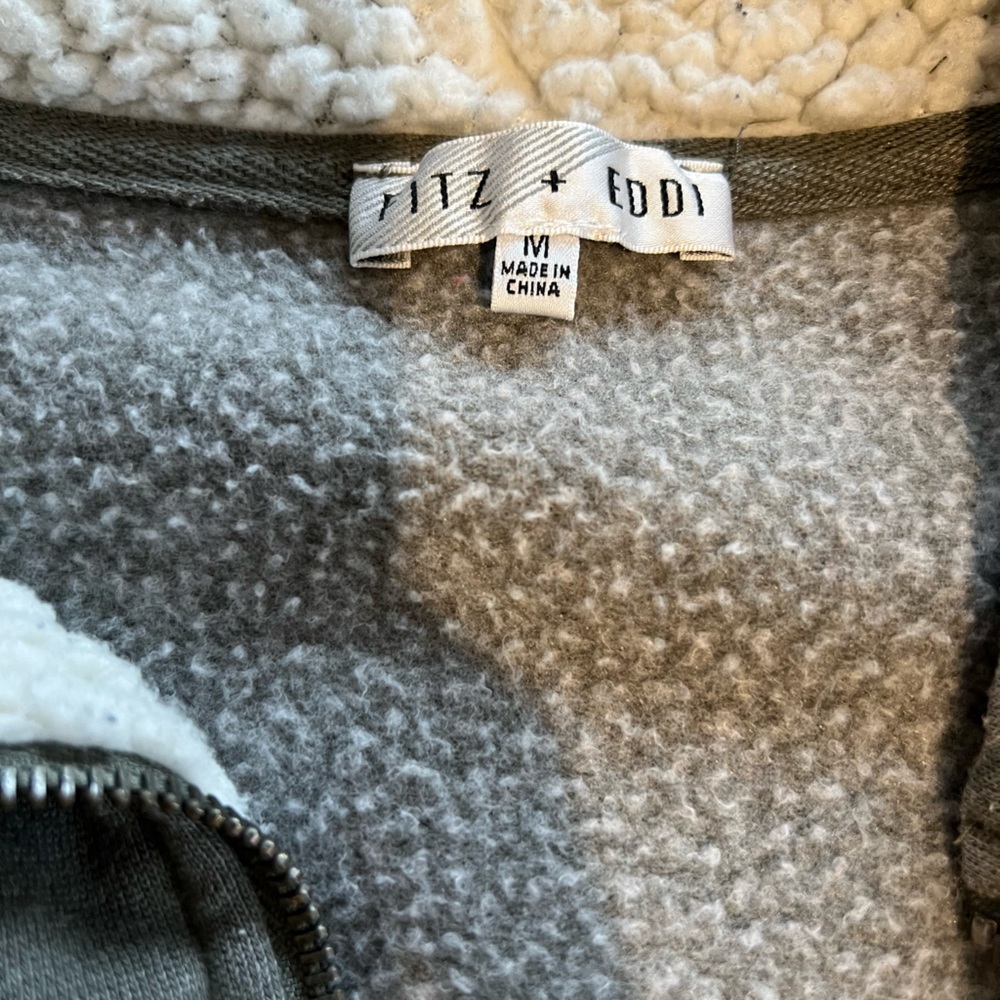 Sweatshirt - Picture 2 of 2